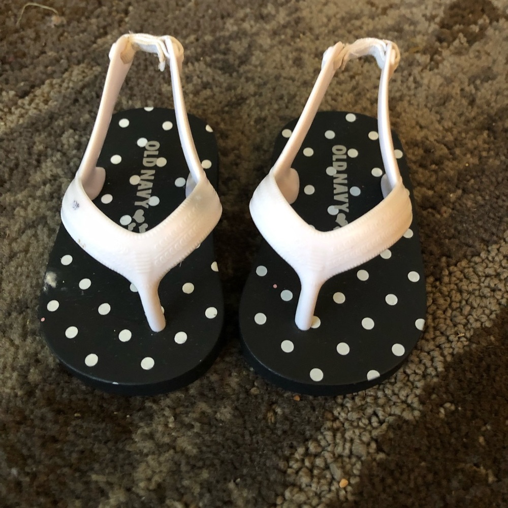 Old Navy flip flops